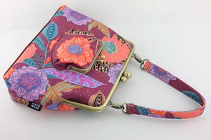 Geranium Flowers Handbag and Crossbody 2 Way Bag | PINK OASIS