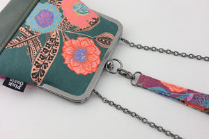 Geranium Wristlet
