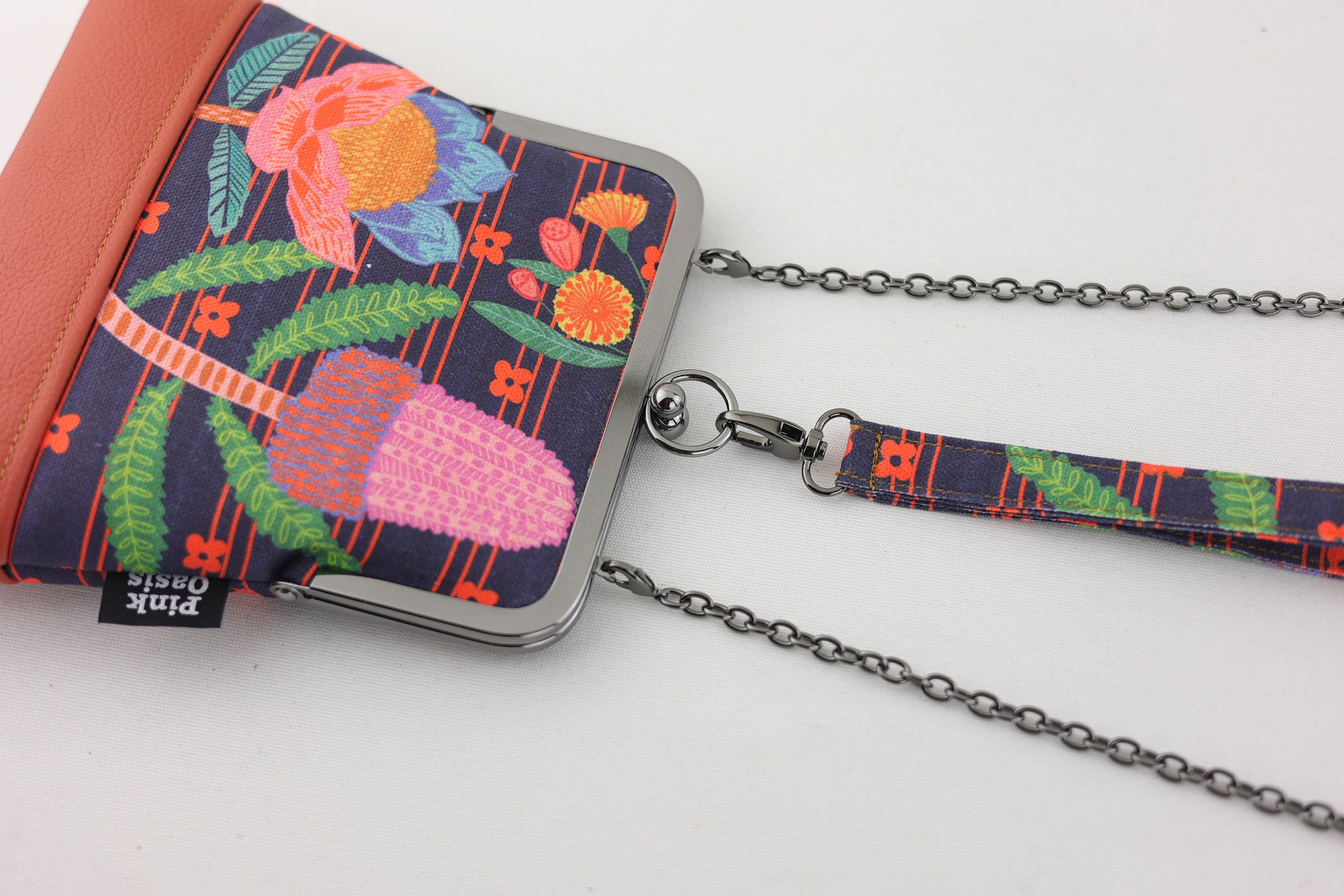 Australian Native Flowers (Orange Bottom) Wristlet | PINK OASIS
