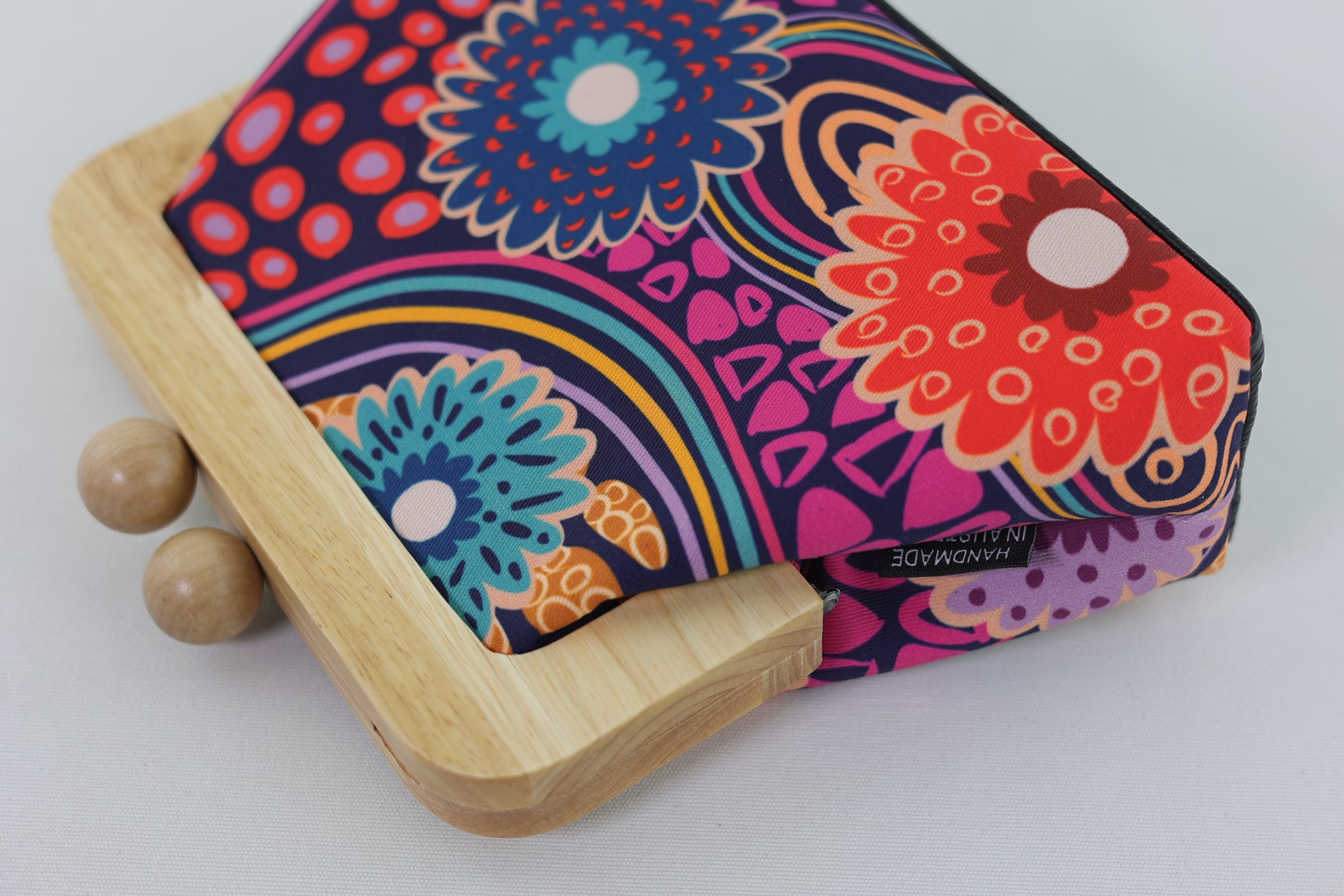 Gerberas Floral Clutch | PINK OASIS