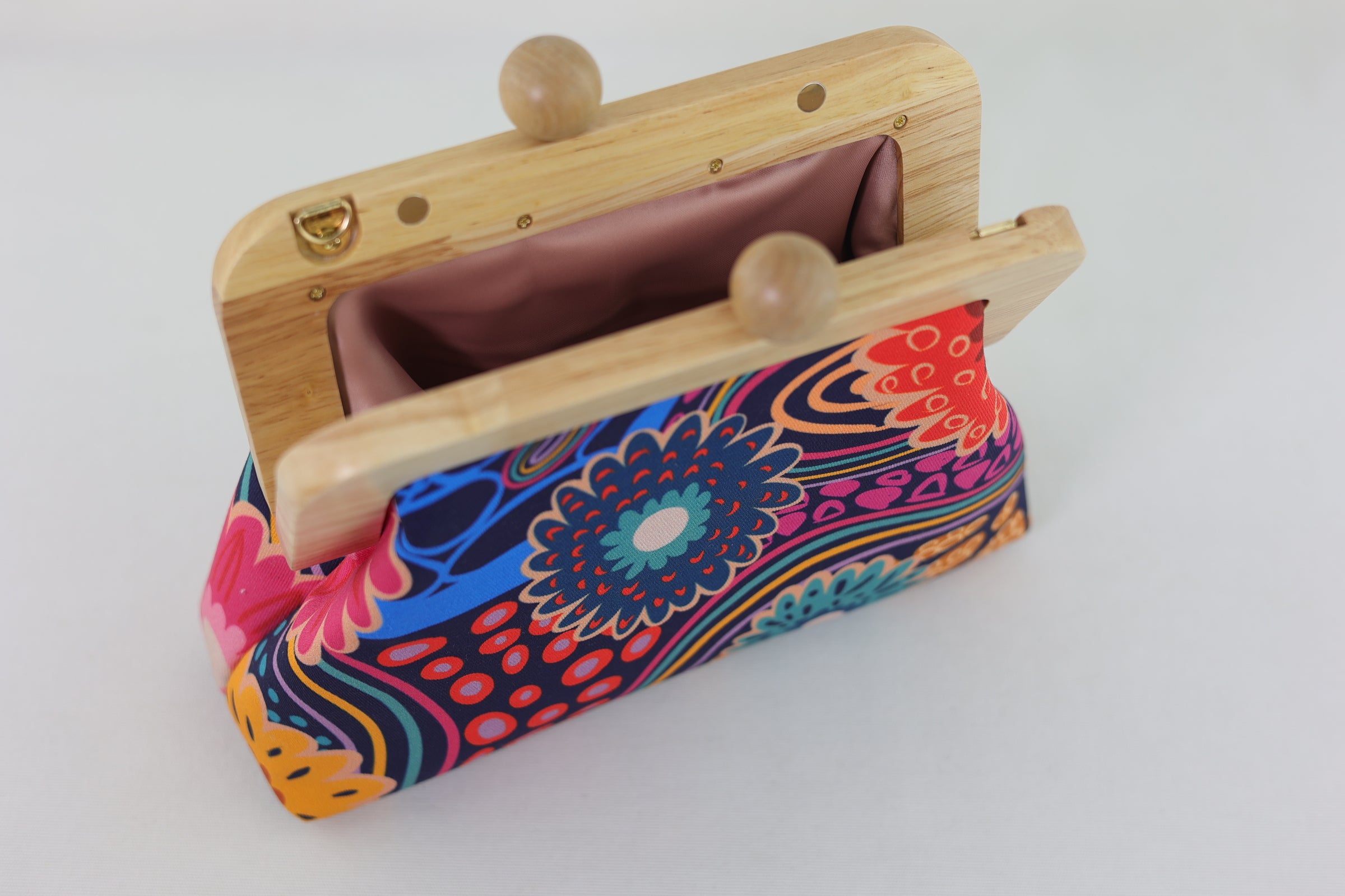 Gerberas Floral Clutch | PINK OASIS
