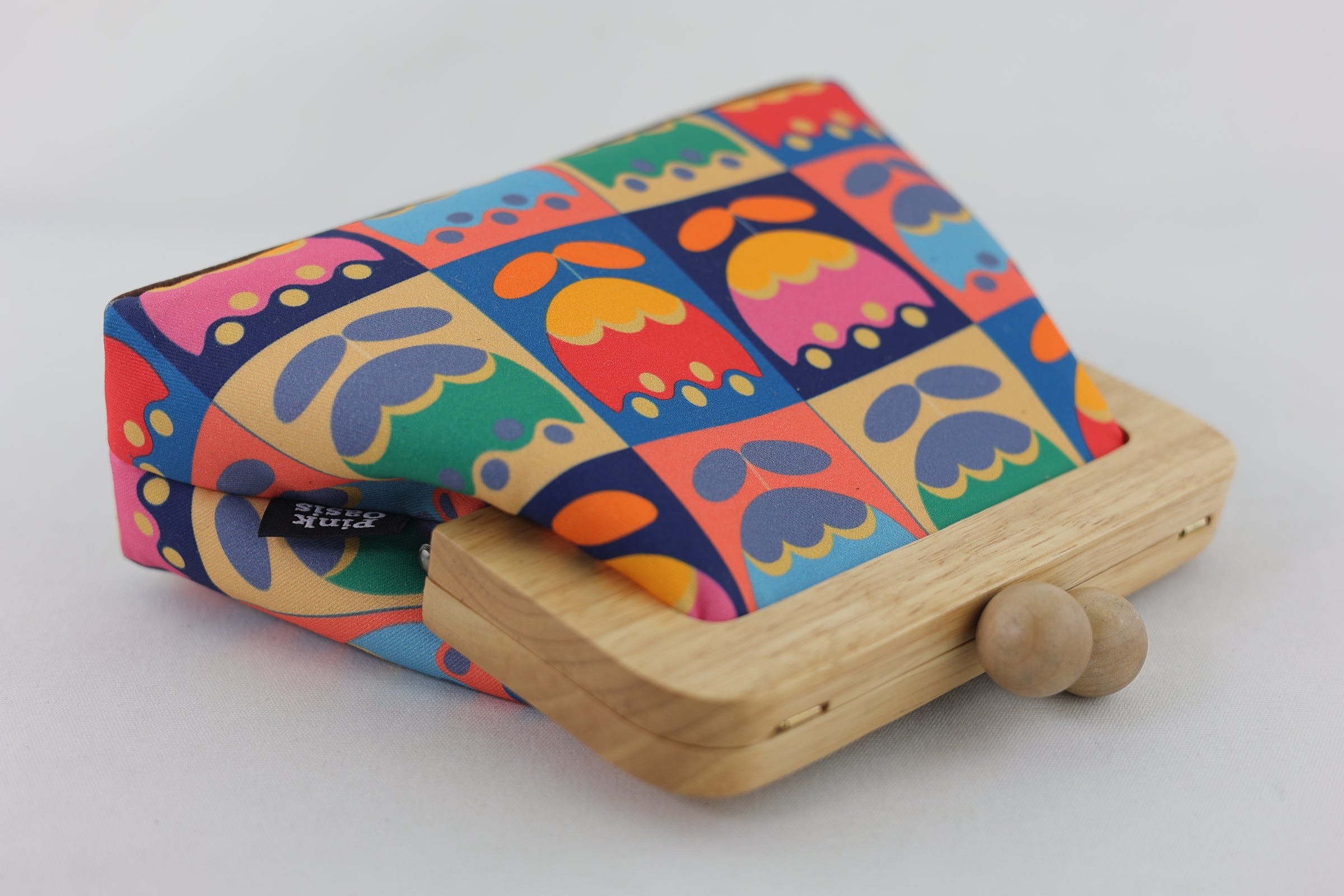 Multi-coloured Tulip Flowers Clutch