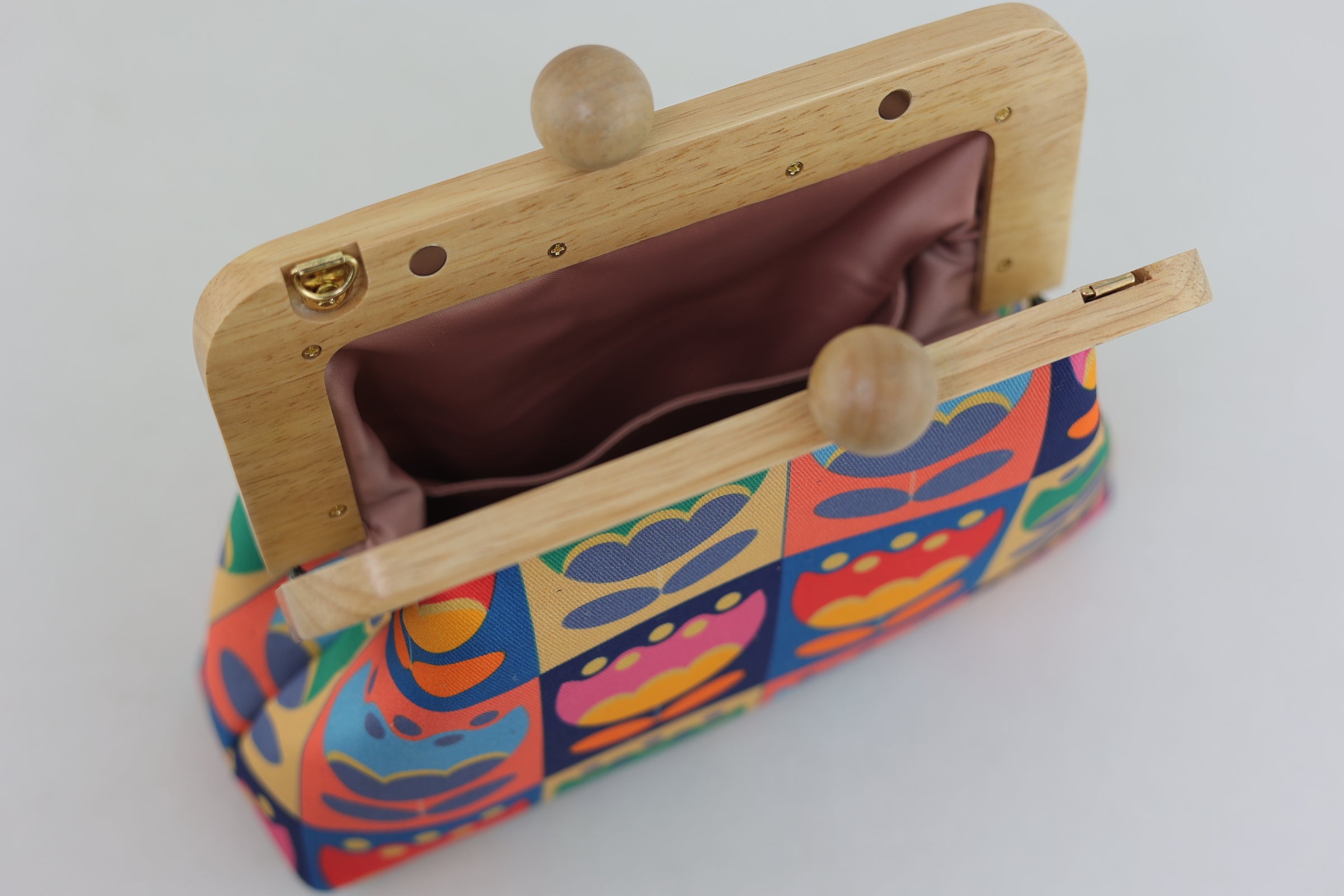 Multi-coloured Tulip Flowers Clutch