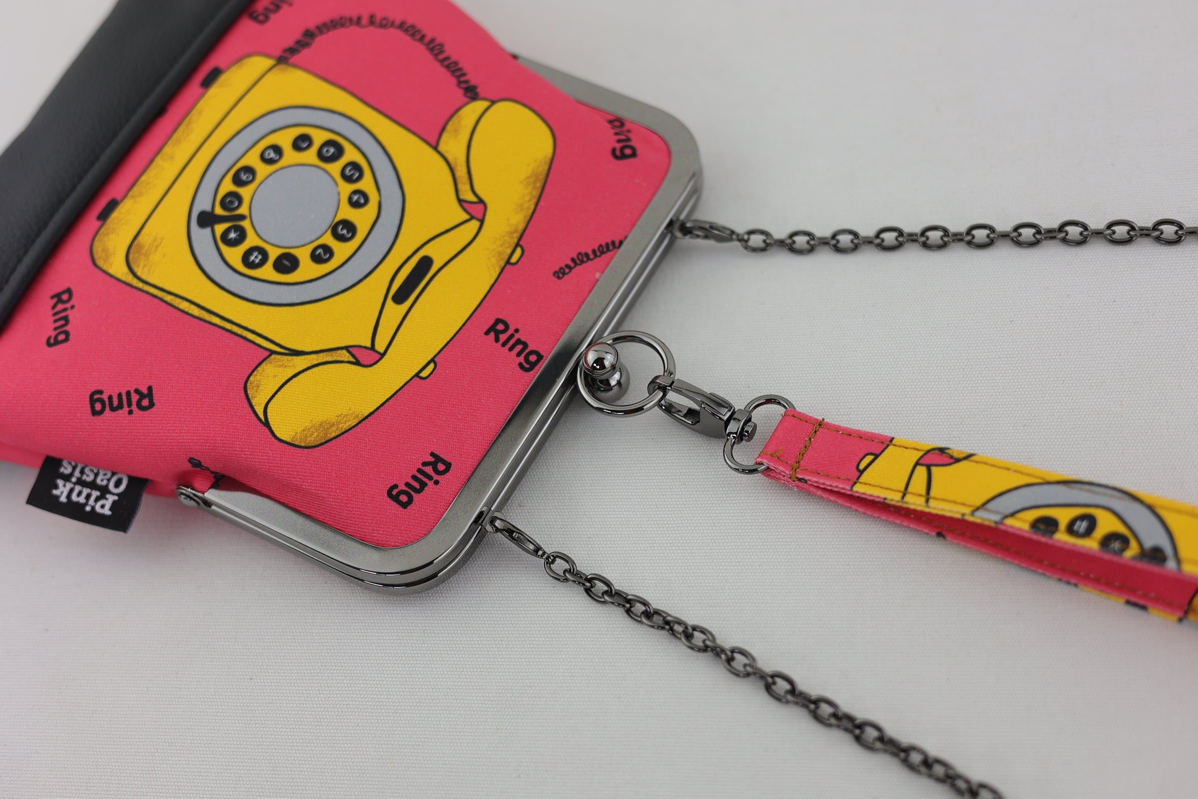 Retro Telephone Wristlet | PINK OASIS
