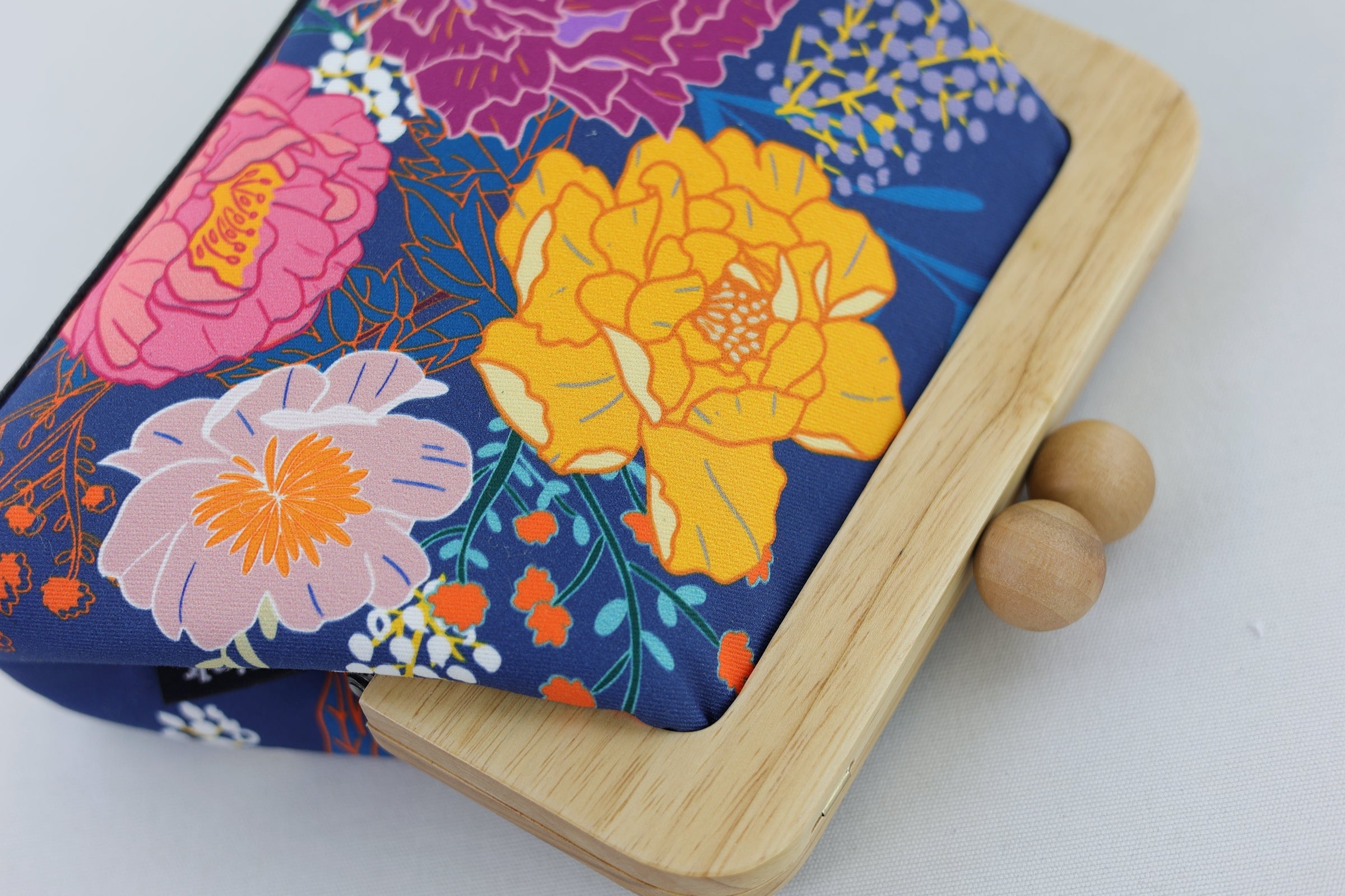 Peonies Garden Navy Floral Clutch | PINK OASIS