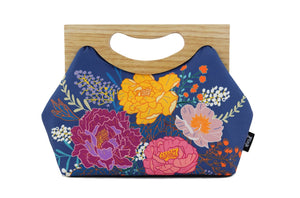 Peonies Garden Medium Size Wood Frame Bag | PINK OASIS