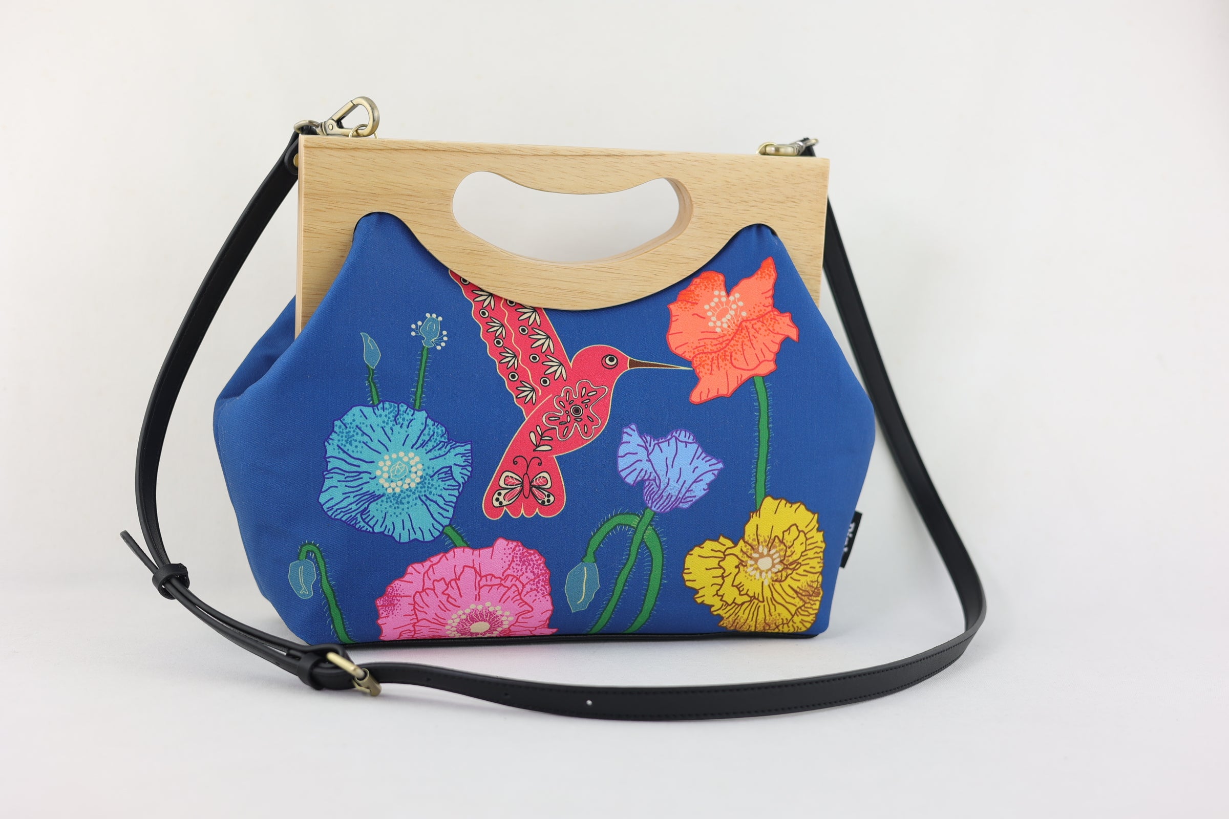 Poppies & Hummingbird Medium Size Wood Frame Bag | PINK OASIS