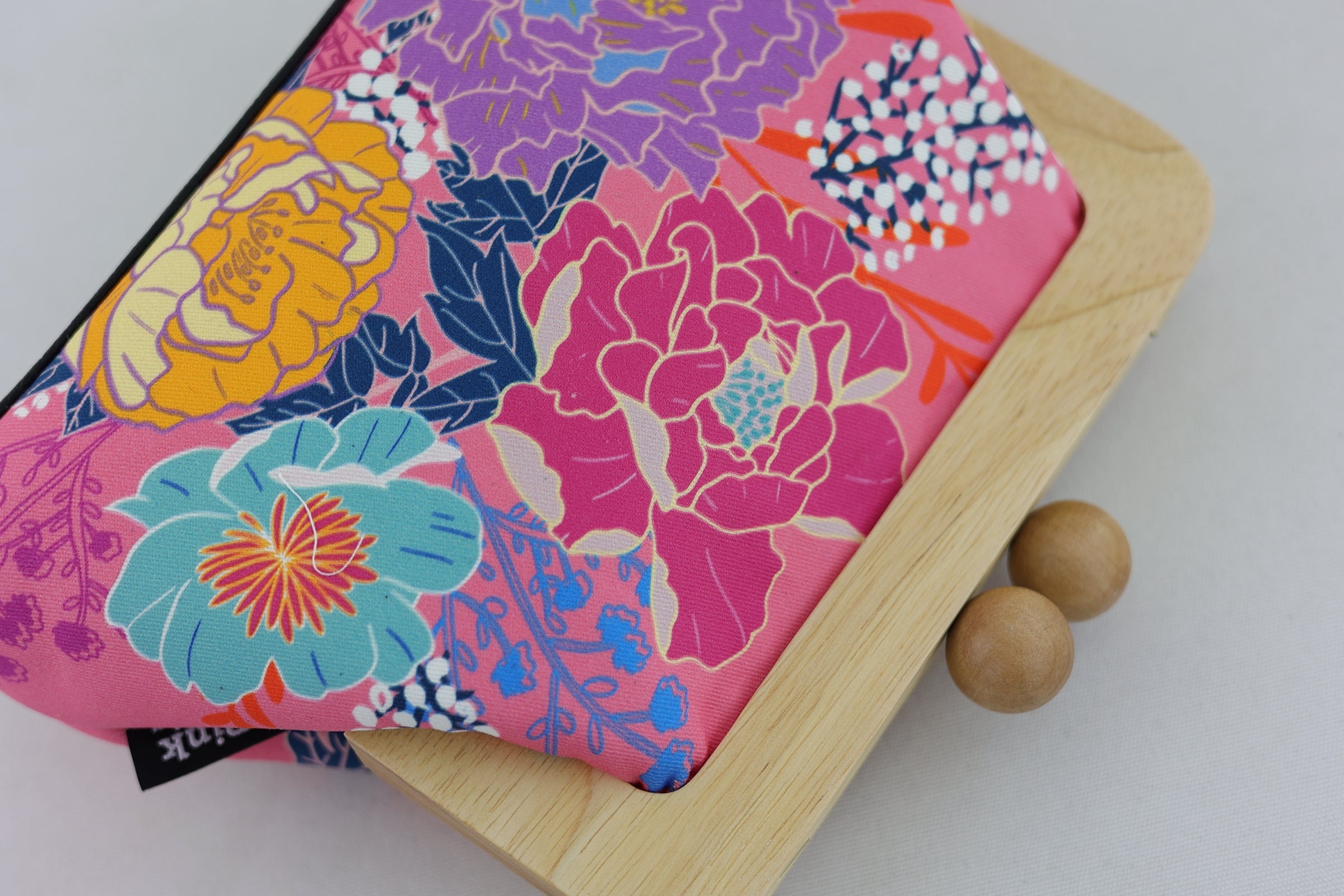 Peonies Garden Pink Floral Clutch | PINK OASIS