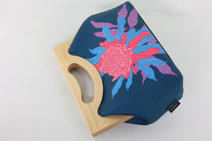 Torch Ginger Flower Emerald Medium Size Wood Frame Bag | PINK OASIS
