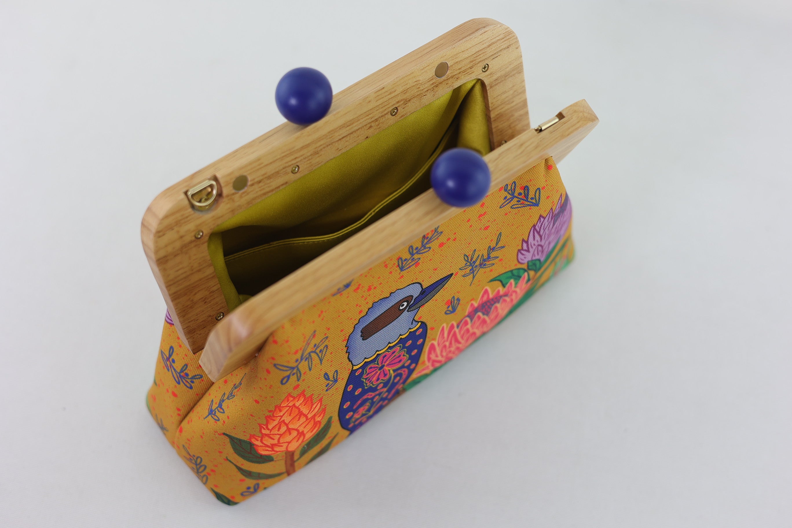 Kookaburra and Proteas Flower Clutch | PINK OASIS
