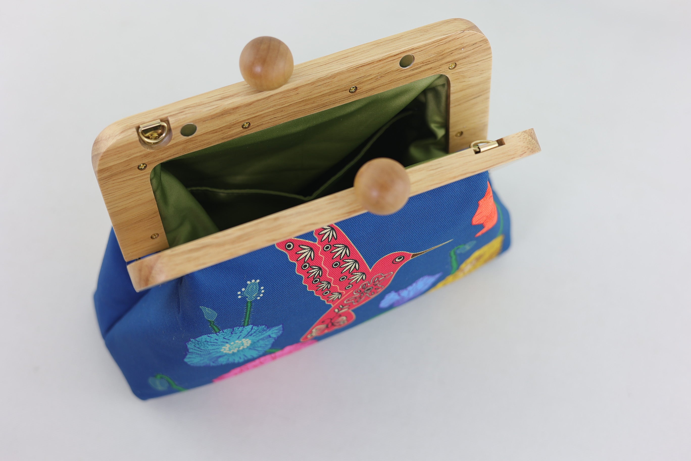 Poppies & Hummingbird Clutch | PINK OASIS
