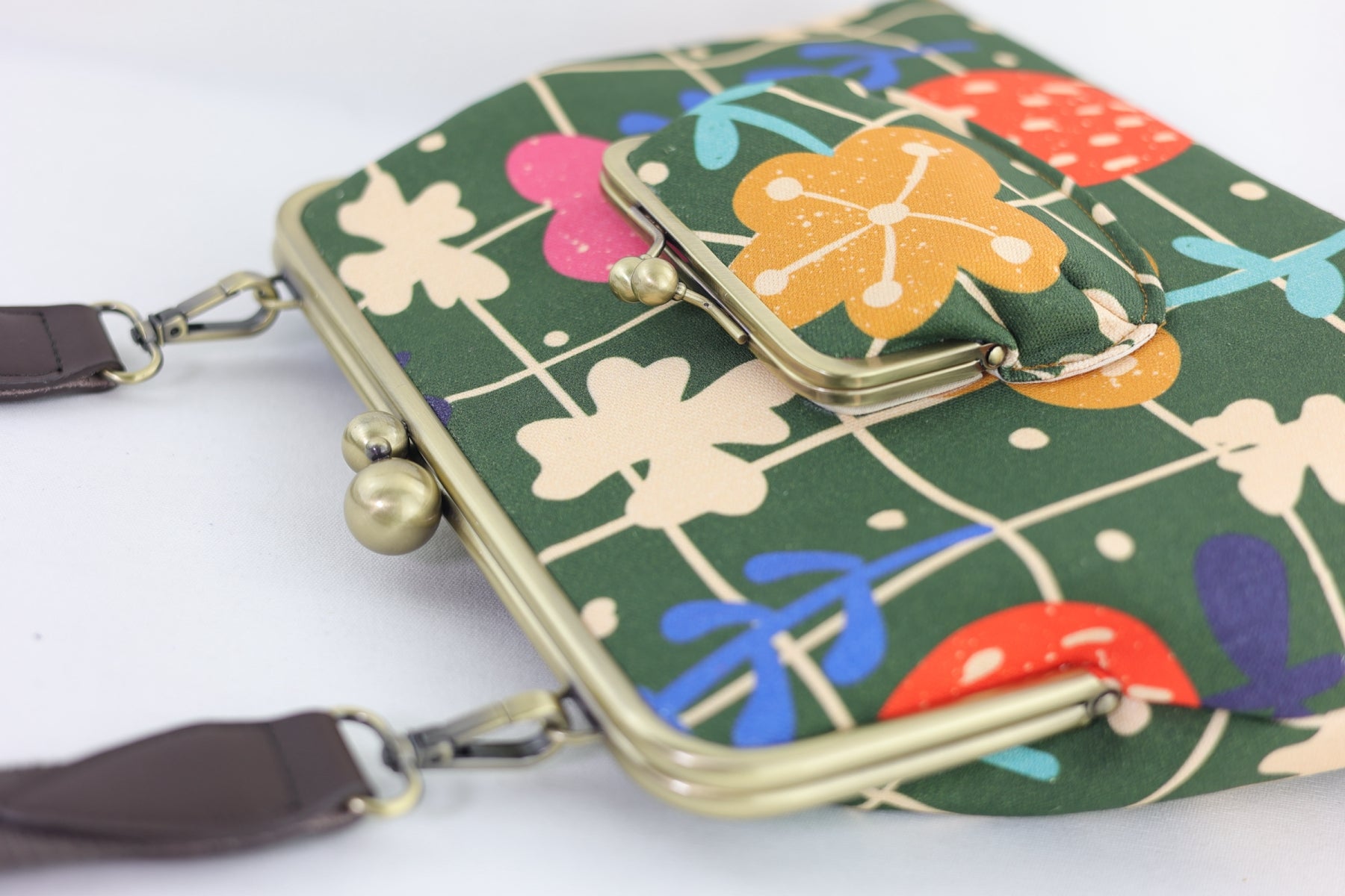 Spring Lawn Handbag and Crossbody 2 Way Bag | PINK OASIS