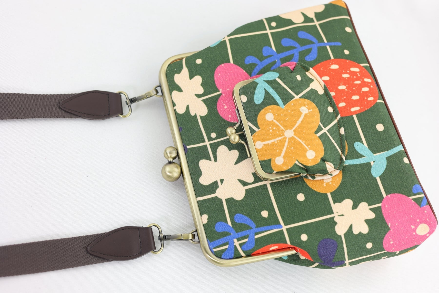 Spring Lawn Handbag and Crossbody 2 Way Bag | PINK OASIS