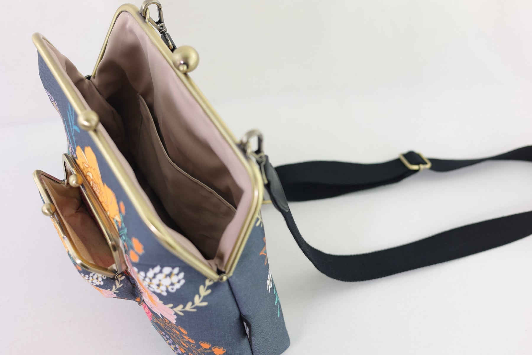 Peonies Garden Floral Handbag and Crossbody 2 Way Bag | PINK OASIS