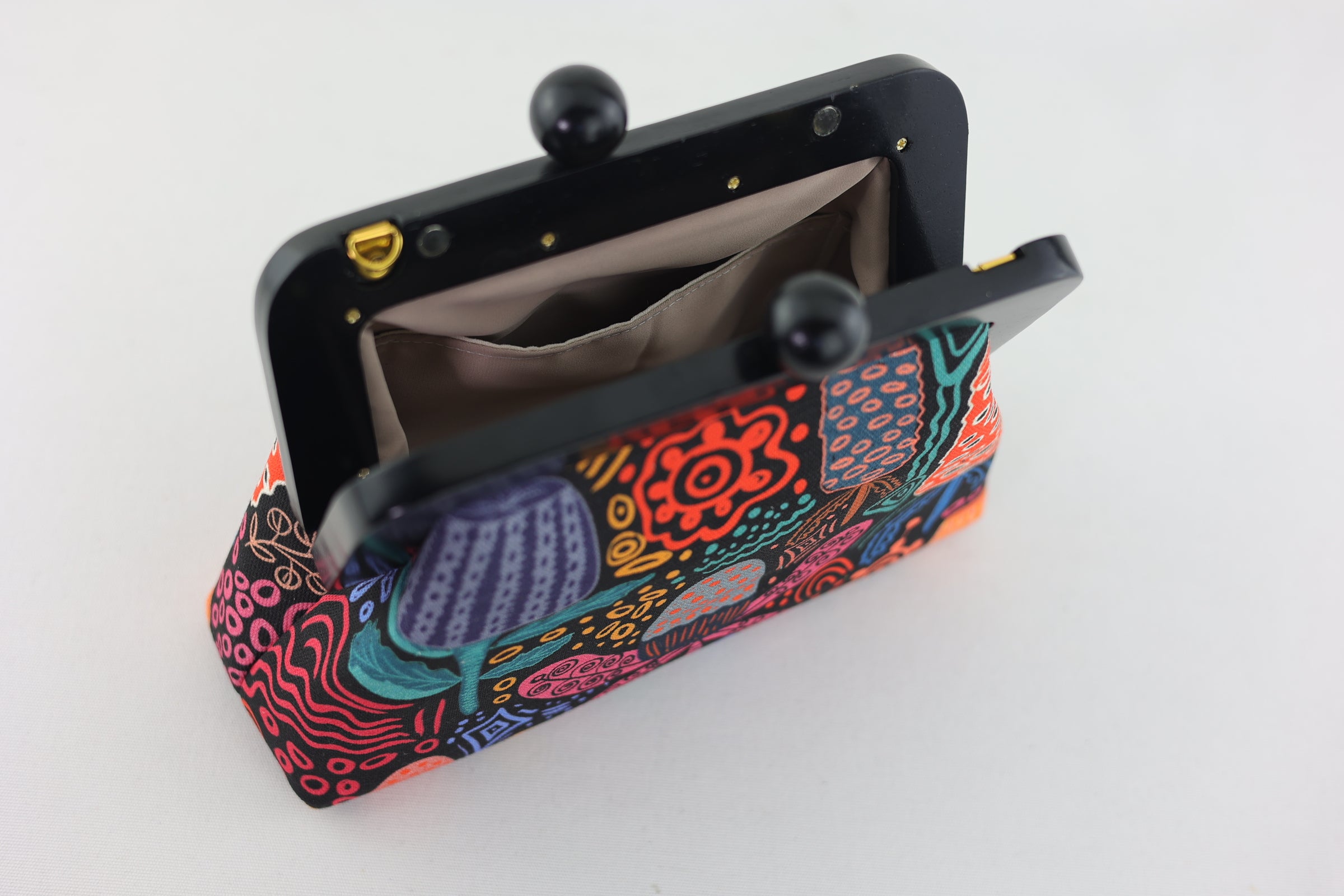 Banksia Garden Clutch | PINK OASIS