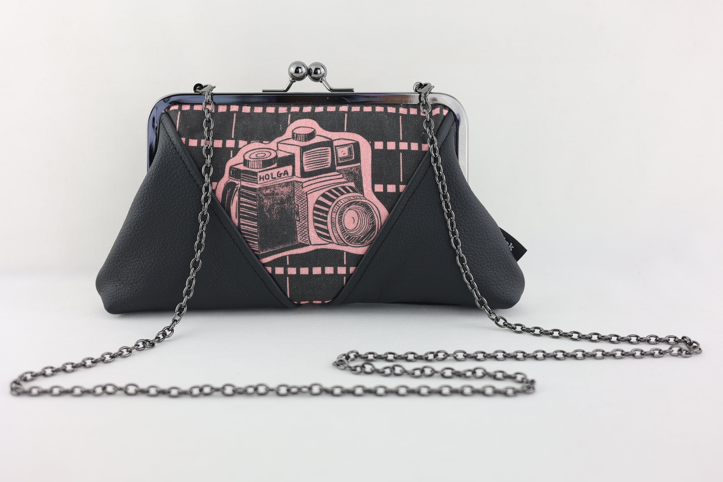 Vintage Camera Kisslock Clutch with Chain Strap | PINK OASIS