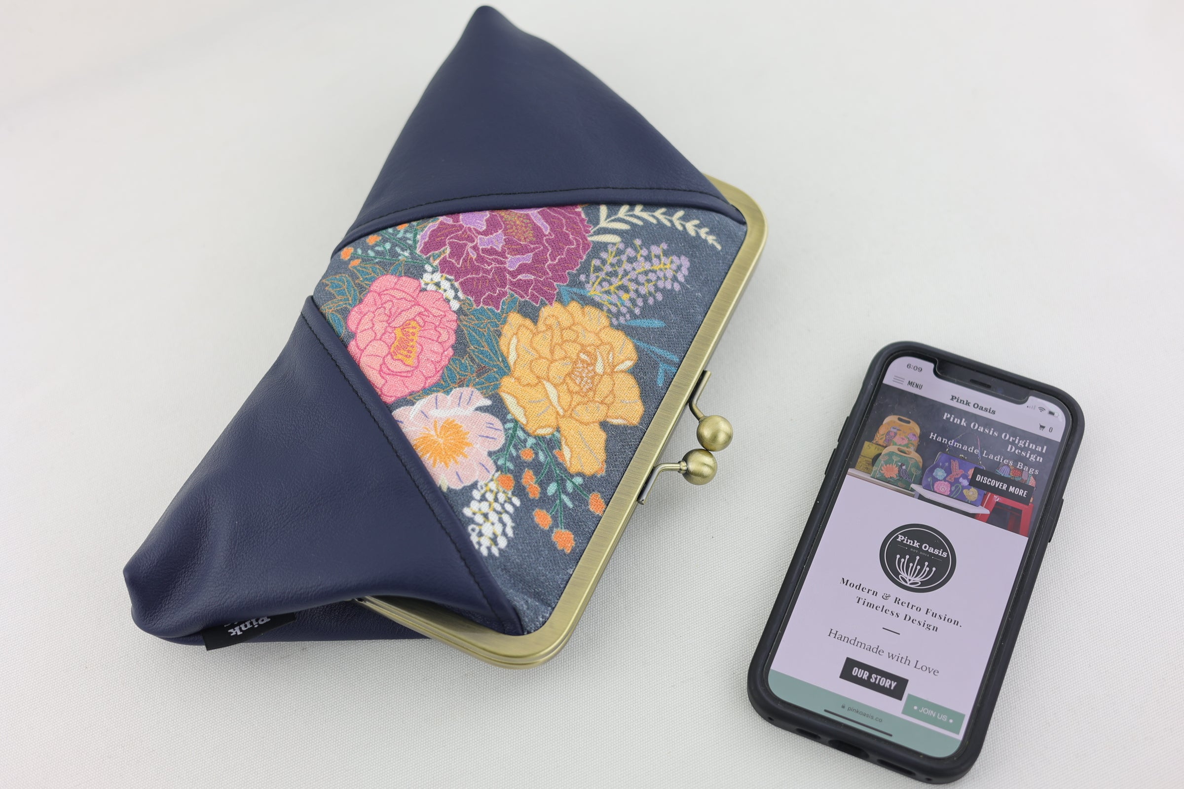 Peonies Garden Kisslock Clutch with Chain Strap | PINK OASIS