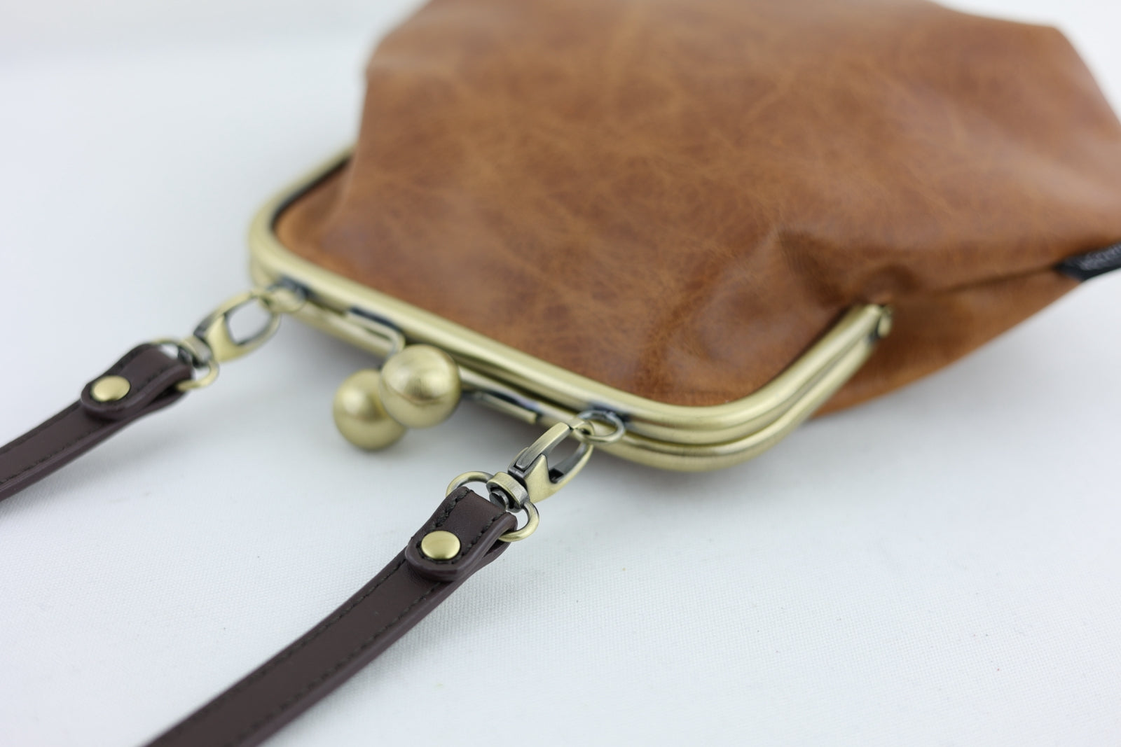 Distressed Brown Leather Kisslock Bag with Strap | PINKOASIS