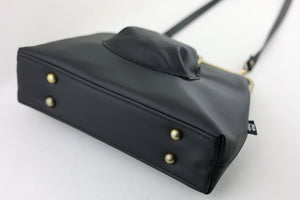 Handmade Ebony Black Leather Crossbody Bag | PINK OASIS
