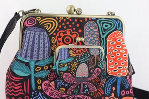 Banksia Garden Handbag and Crossbody 2 Way Bag | PINK OASIS