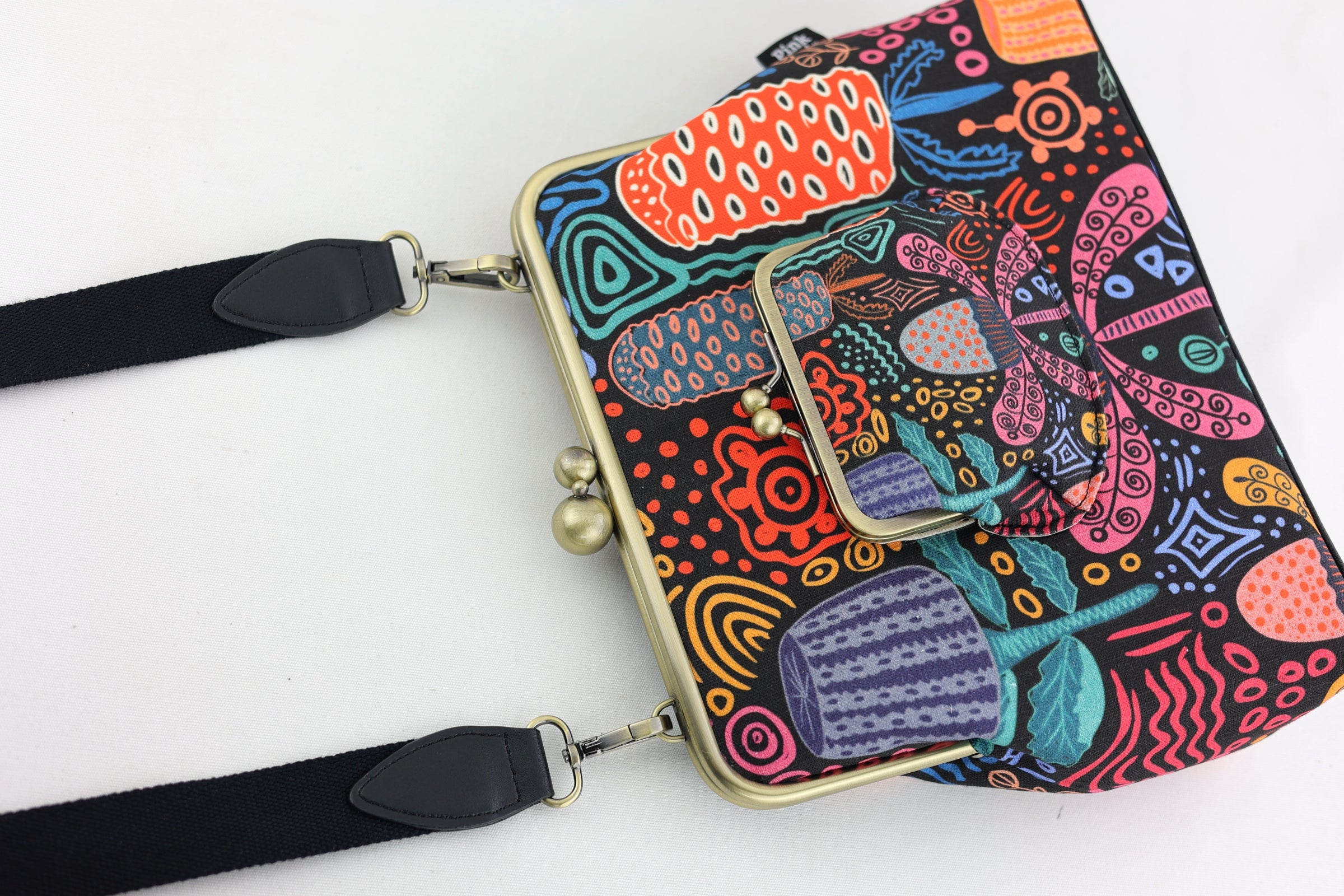 Banksia Garden Handbag and Crossbody 2 Way Bag | PINK OASIS