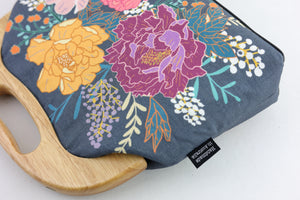 Peonies Garden Flowers Women's Clutch Bag | PINK OASIS