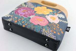 Peonies Garden Flowers Women's Clutch Bag | PINK OASIS