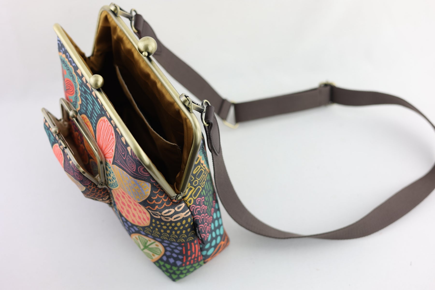 Doodle Flora Handbag and Crossbody 2 Way Bag | PINK OASIS