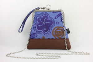 Camellia & Rose Wristlet | PINK OASIS