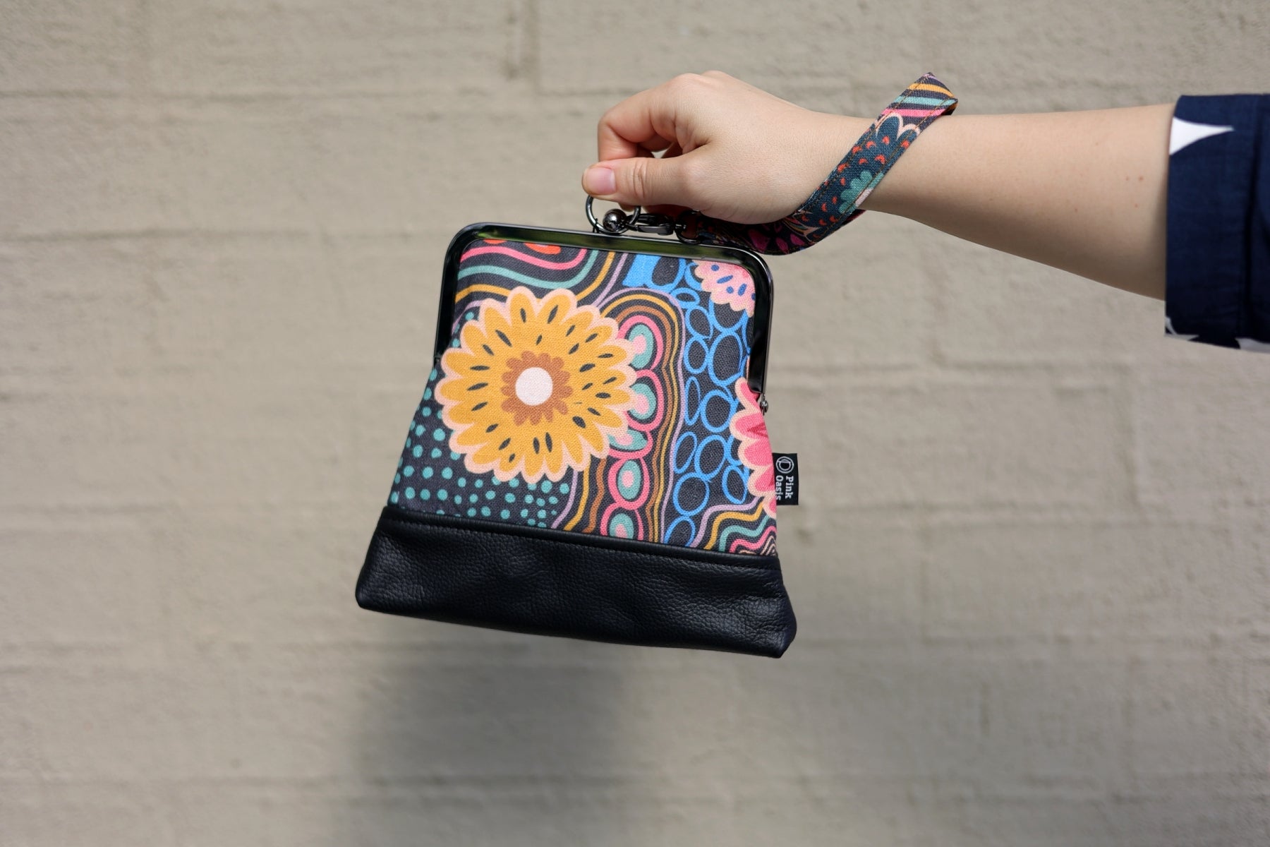 Gerberas Floral Wristlet | PINK OASIS