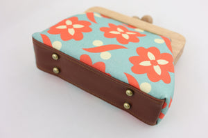 Daisy Orange & Teal Clutch | PINK OASIS