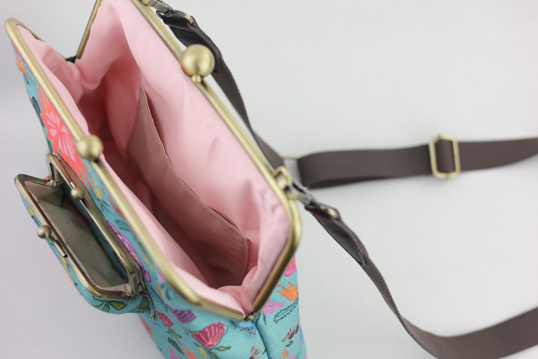 Bright & Bold Flowers Handbag and Crossbody 2 Way Bag | PINK OASIS