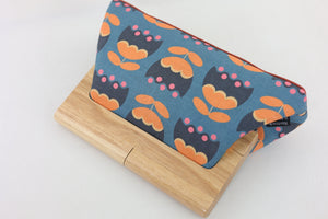Tulip Flowers Wood Frame Bag | PINK OASIS