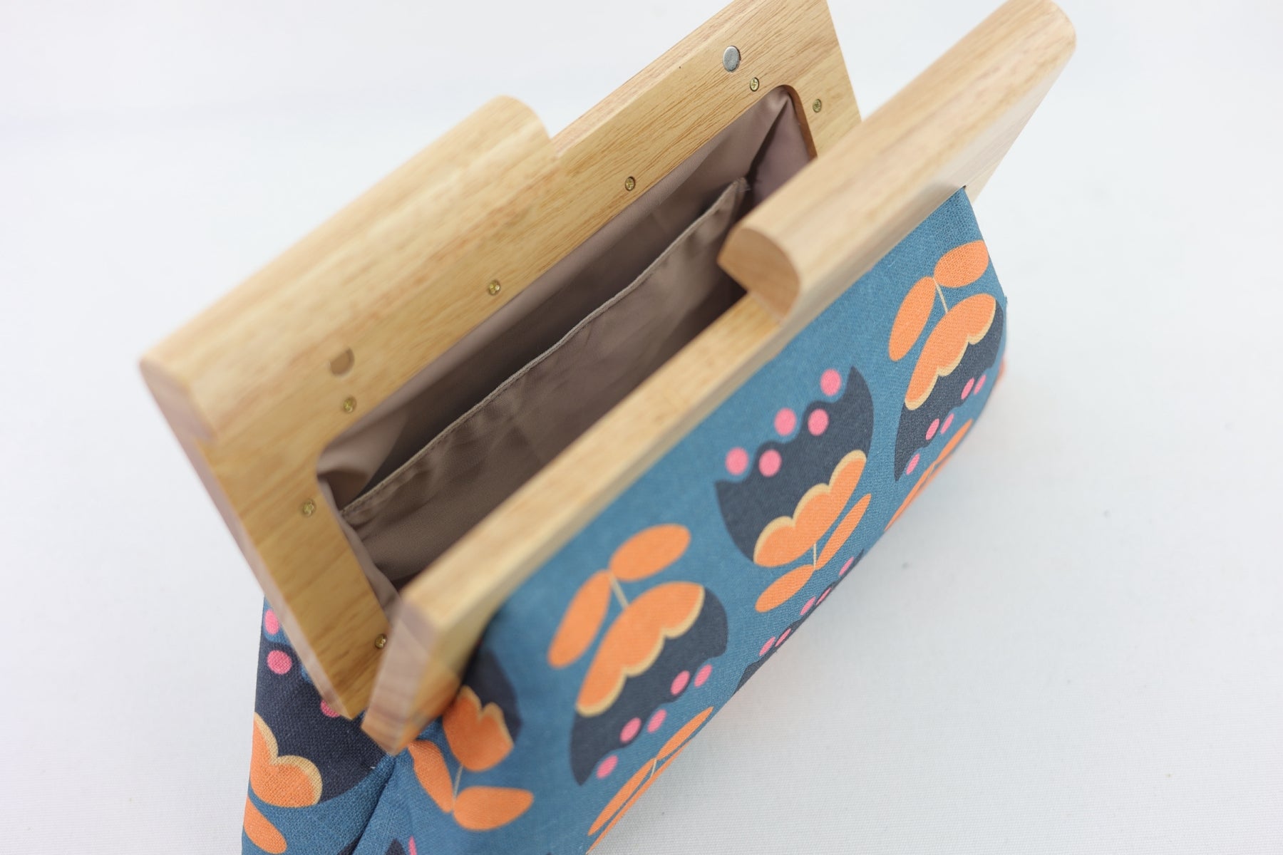 Tulip Flowers Wood Frame Bag | PINK OASIS