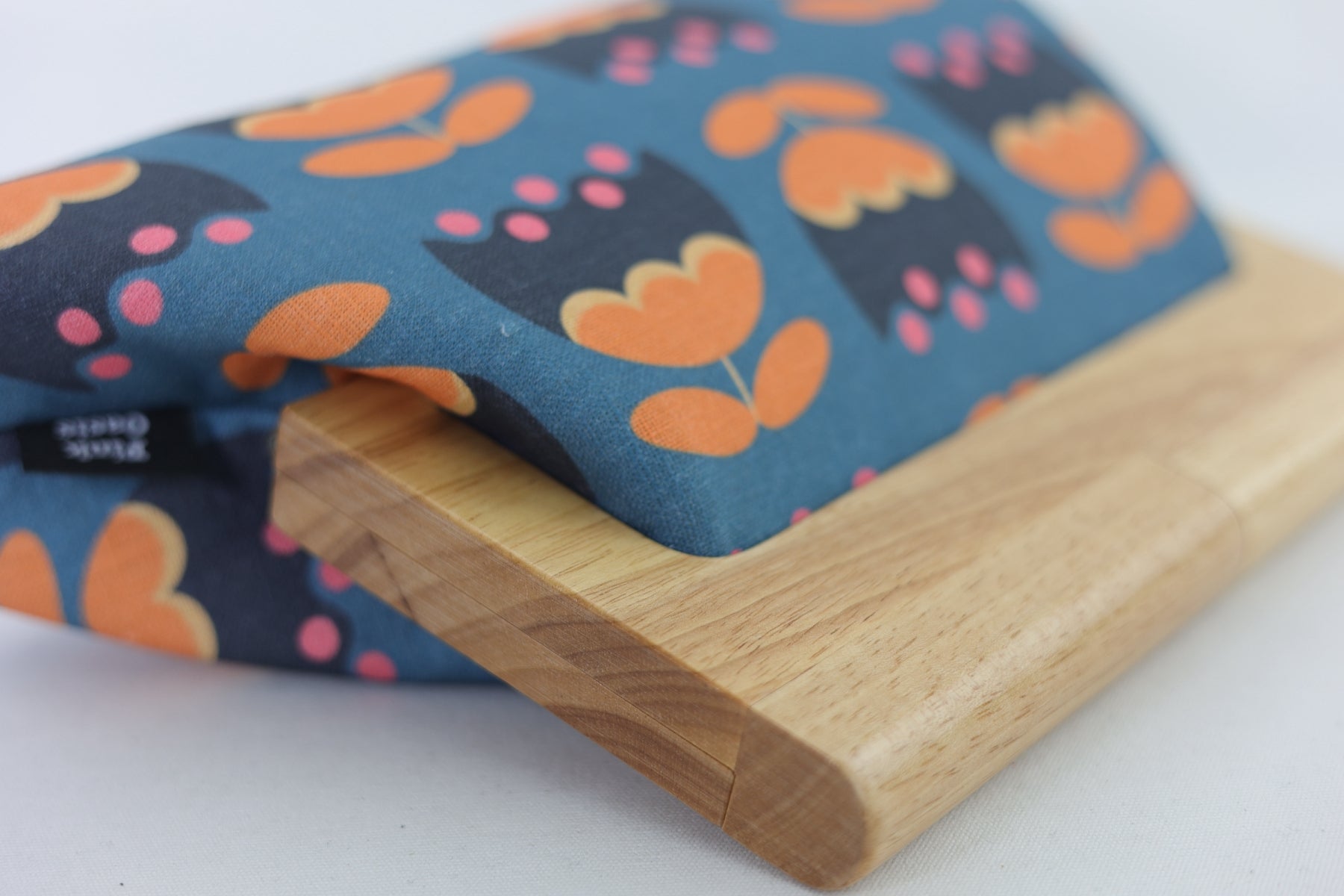 Tulip Flowers Wood Frame Bag | PINK OASIS