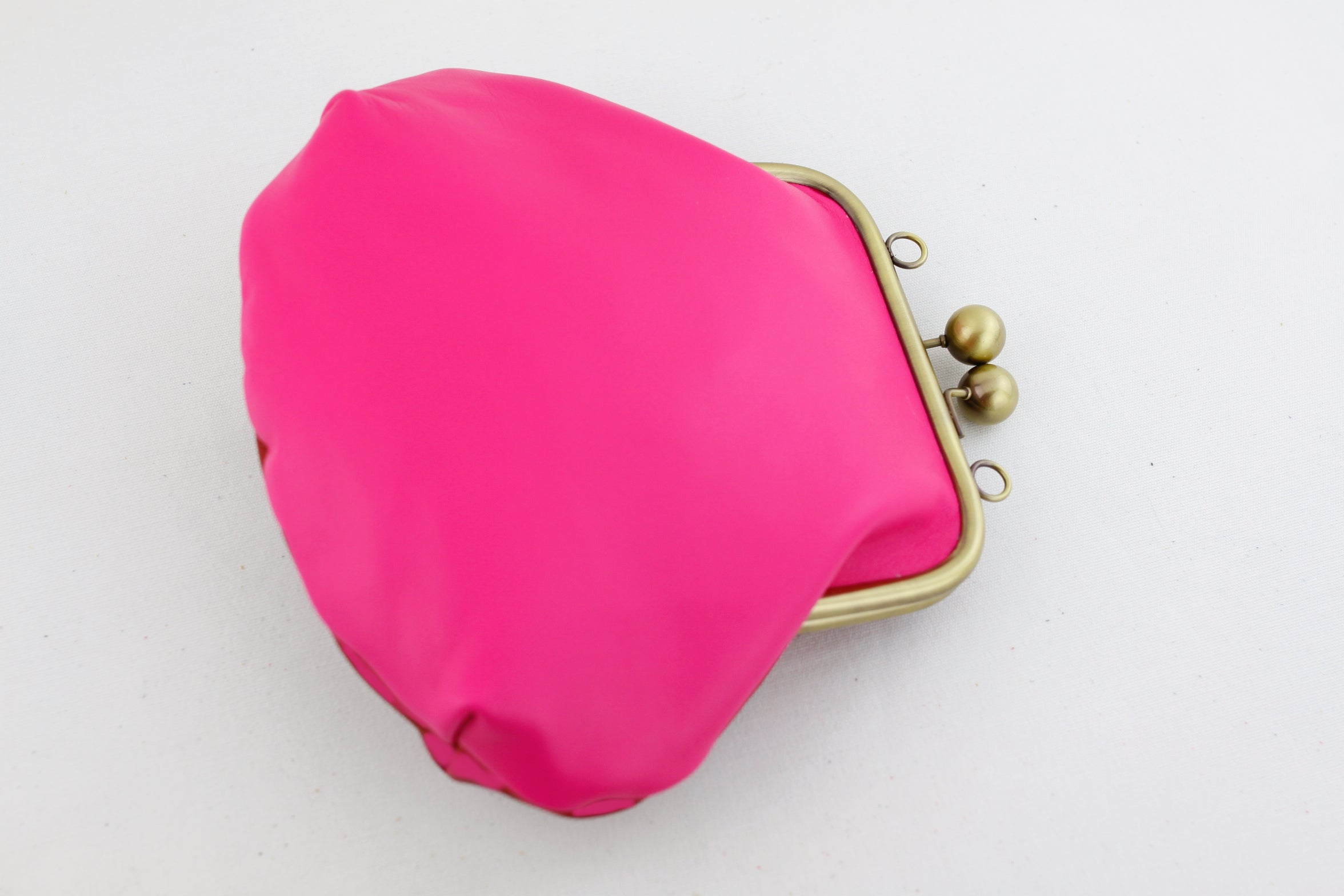 Hop Pink Leather Kisslock Bag with Strap (Limited Edition)