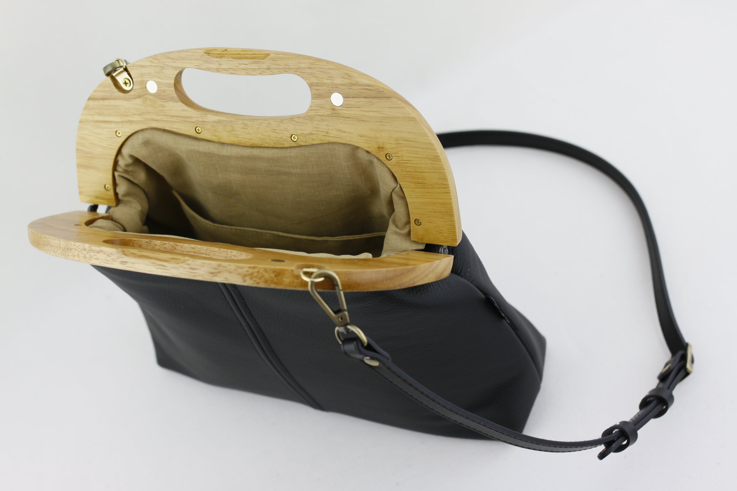 Women's Luxury Ebony Black Leather Bag | PINKOASIS