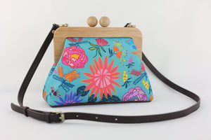 Bright & Bold Flowers Clutch | PINK OASIS