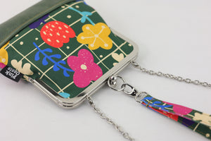 Spring Lawn Wristlet | PINK OASIS