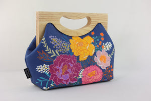 Peonies Garden Medium Size Wood Frame Bag | PINK OASIS