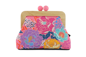 Peonies Garden Pink Floral Clutch | PINK OASIS