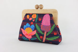 Australian Native Flowers Clutch | PINK OASIS