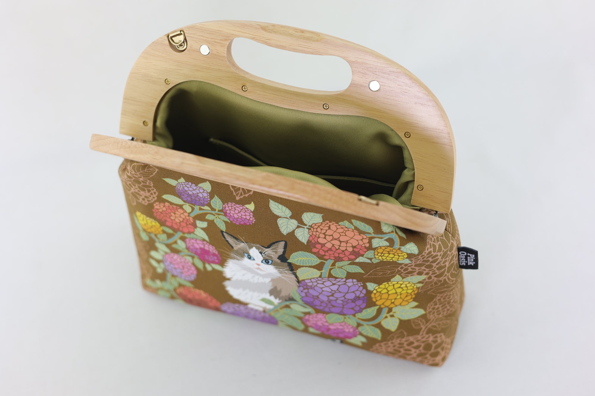 Ragdoll & Hydrangea Large Wood Frame Bag | PINK OASIS