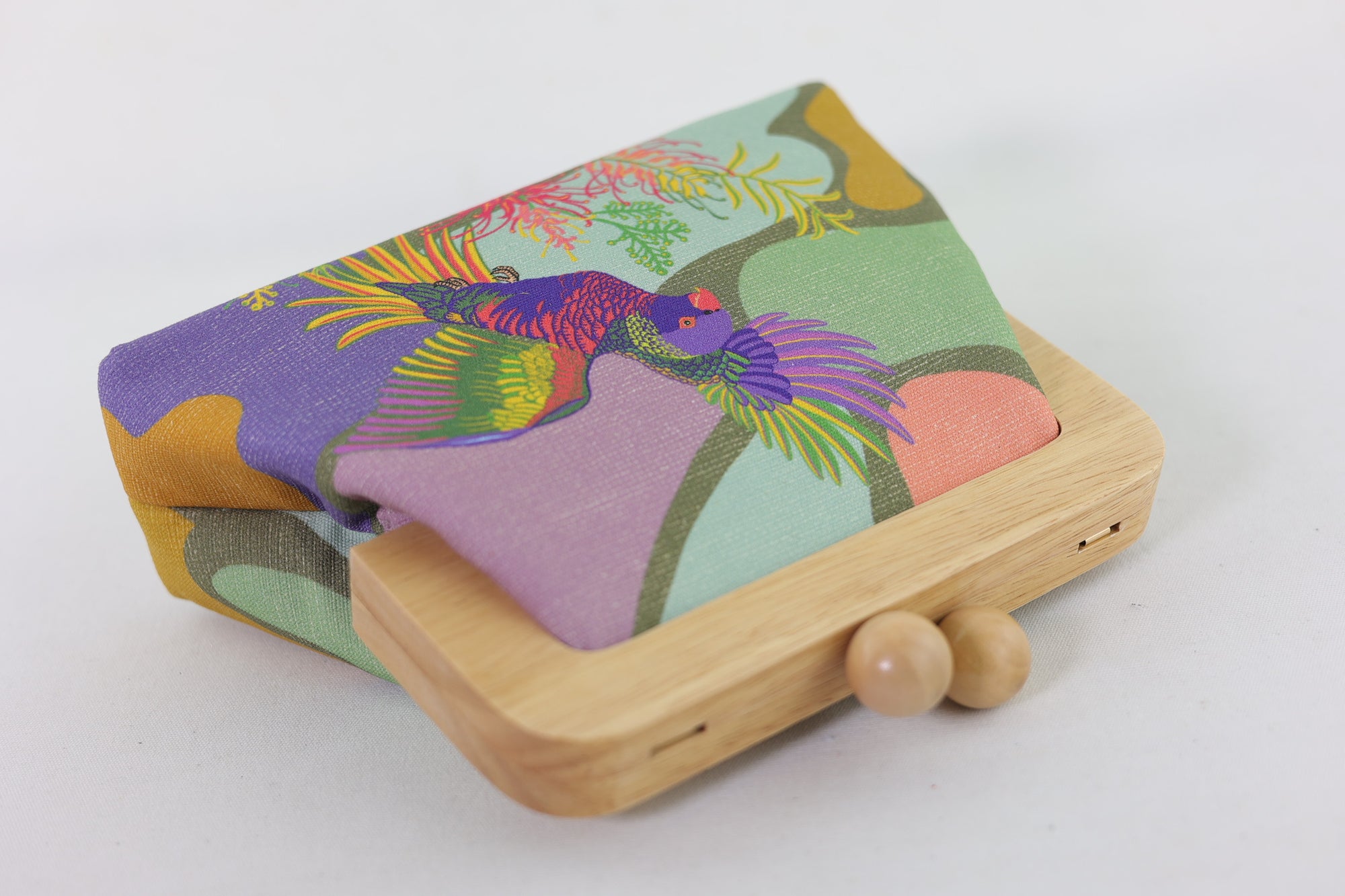 Rainbow Lorikeet Clutch | PINK OASIS