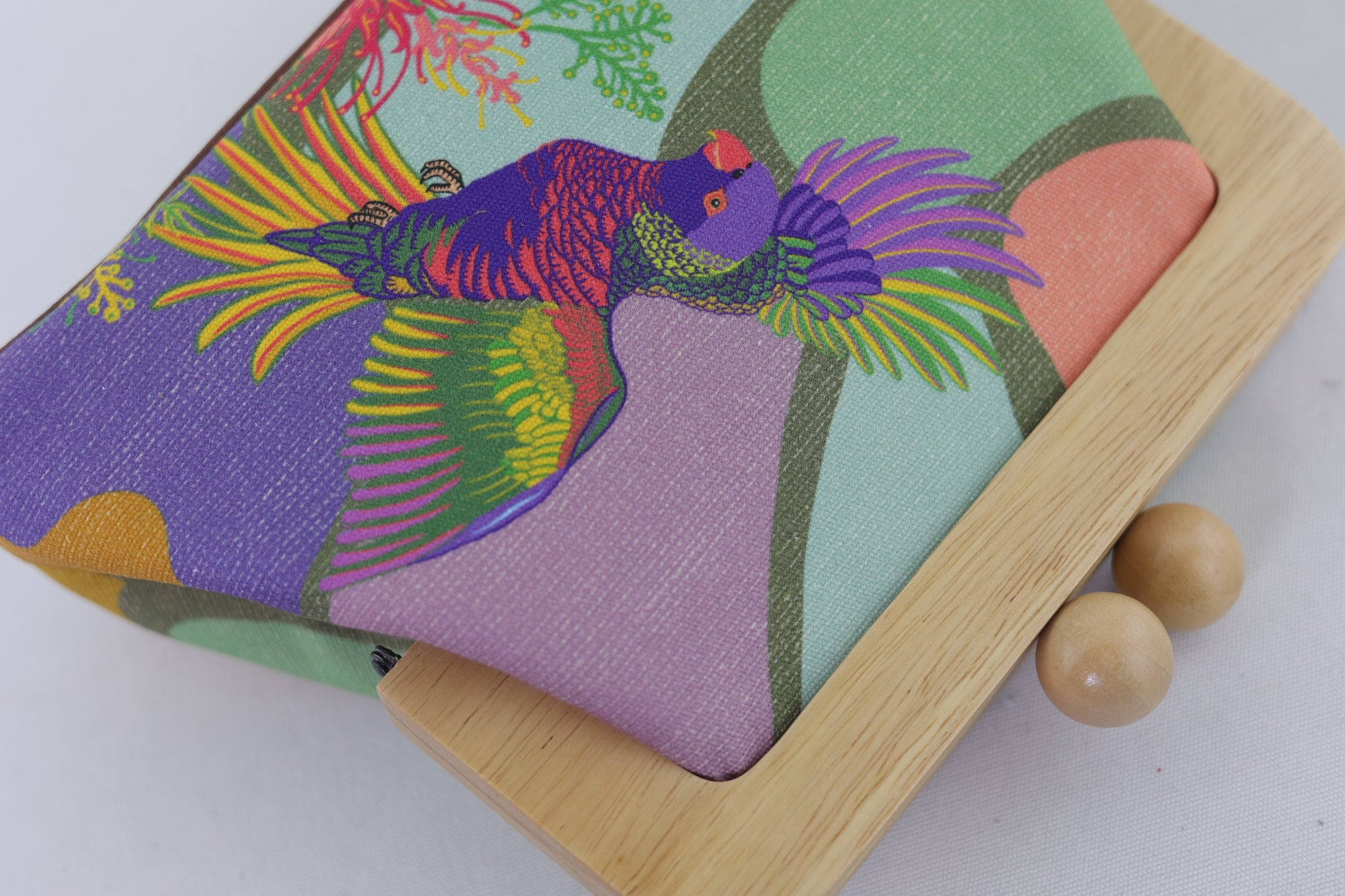 Rainbow Lorikeet Clutch | PINK OASIS