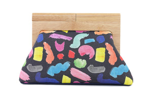 Colourful Brushes Wood Frame Bag | PINK OASIS