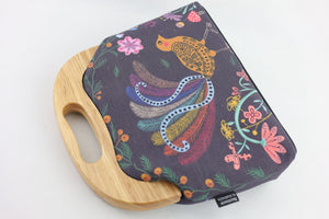 Lyre Bird Large Wood Frame Bag | PINK OASIS
