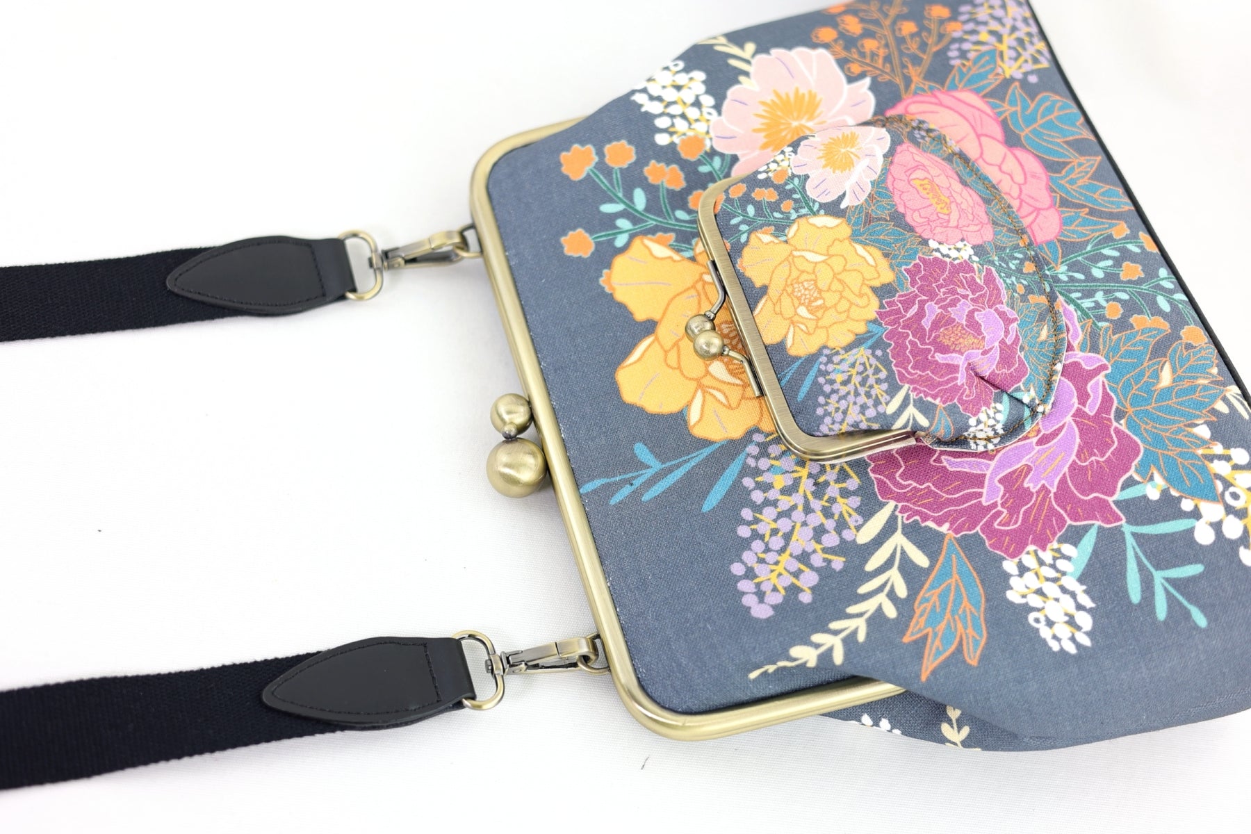 Peonies Garden Floral Handbag and Crossbody 2 Way Bag | PINK OASIS
