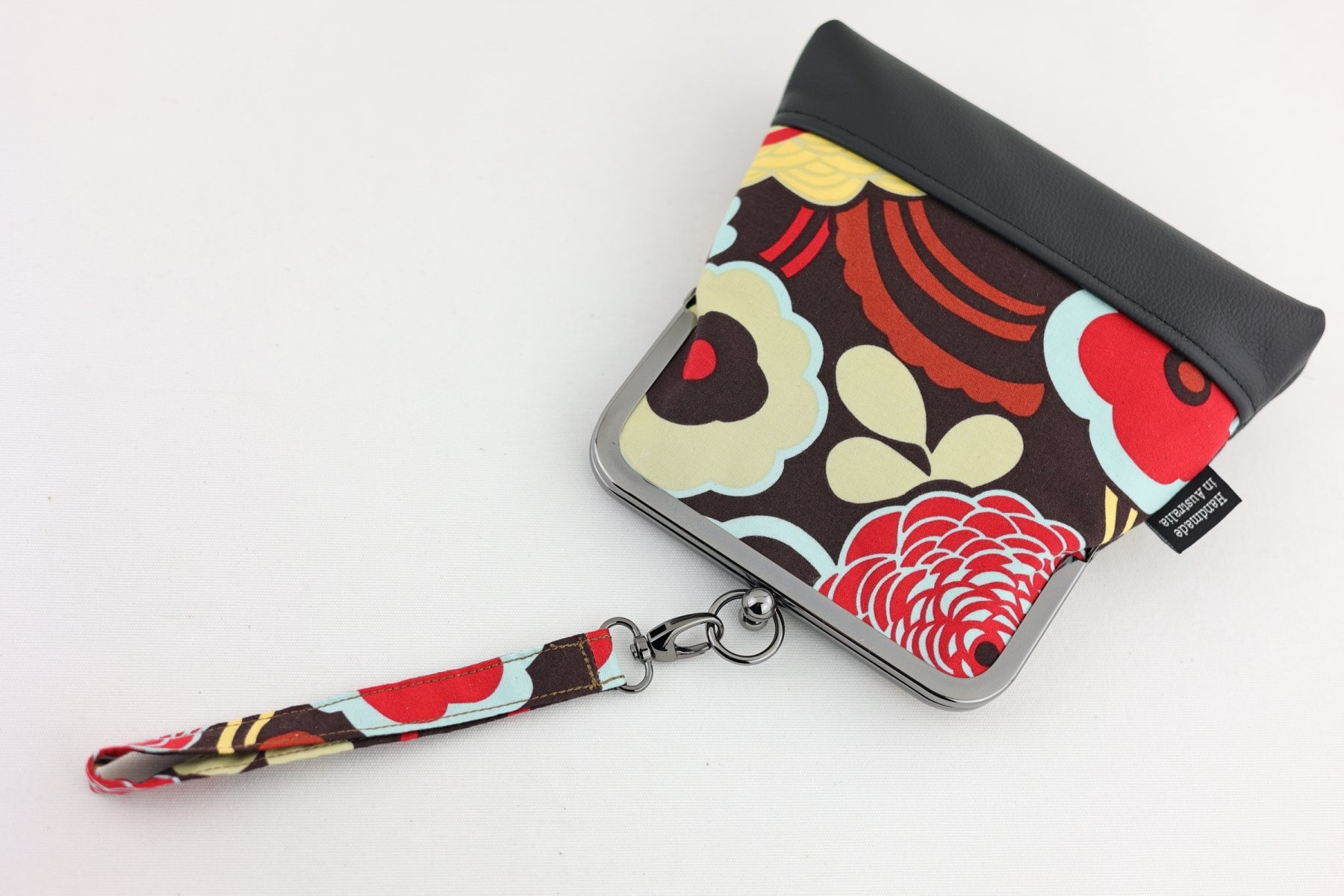 Camellia Flower Wristlet | PINK OASIS