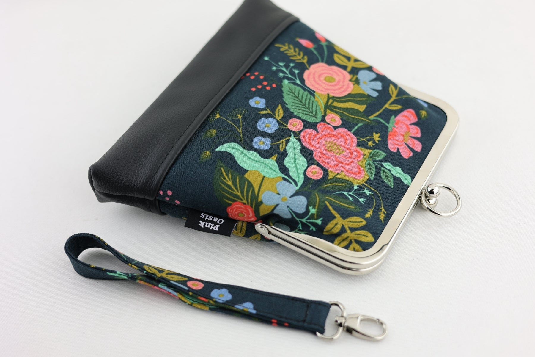 English Garden Floral Vines Wristlet | PINK OASIS